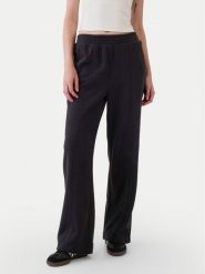 Gap Spodnie dresowe 523579-01 Czarny Regular Fit. Czarne spodnie dresowe damskie GAP, xxs, bez wzorów, z bawełny. Za 129.99 zł.
