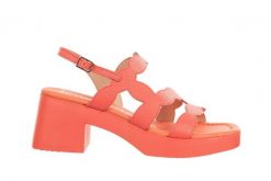 Sandały Wonders D-1020 Coral 138027, Różowy, Skóra naturalna - 40. Czerwone sandały damskie Wonders, bez wzorów, z materiału, bez obcasa, na obcasie, bez zapięcia. W wyprzedaży za 332.10 zł.