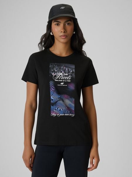 Жіночий t-shirt regular з принтом - чорний. T-shirty damskie 4f, l, bez wzorów, bez kołnierzyka. Za 799.90 zł.
