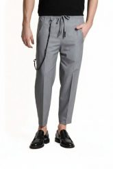 Xagon Man Spodnie | P26032 ZXAG92 | Mężczyzna | Szary. Szare spodnie sportowe męskie Xagon, m, bez wzorów, z elastanu. W wyprzedaży za 379.00 zł.