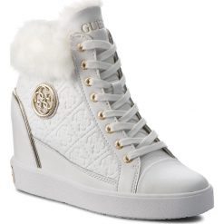 Sneakersy GUESS - FLFRR3 LEP12 WHITE. Półbuty damskie marki Guess. W wyprzedaży za 409.00 zł.