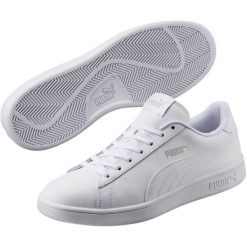 Puma Buty Smash v2 L White 44,5. Białe buty sportowe męskie marki Puma, z zamszu. W wyprzedaży za 189.00 zł.