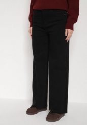 Czarne Jeansy o Szerokim Kroju z Wysokim Stanem Shenarah. Czarne jeansy damskie Born2be, z podwyższonym stanem. Za 99.99 zł.