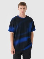 4F T-shirt oversize z nadrukiem męski - niebieski XL. Niebieskie koszulki sportowe męskie 4f, m, bez wzorów, z bawełny, bez kołnierzyka, bez ramiączek. W wyprzedaży za 39.99 zł.