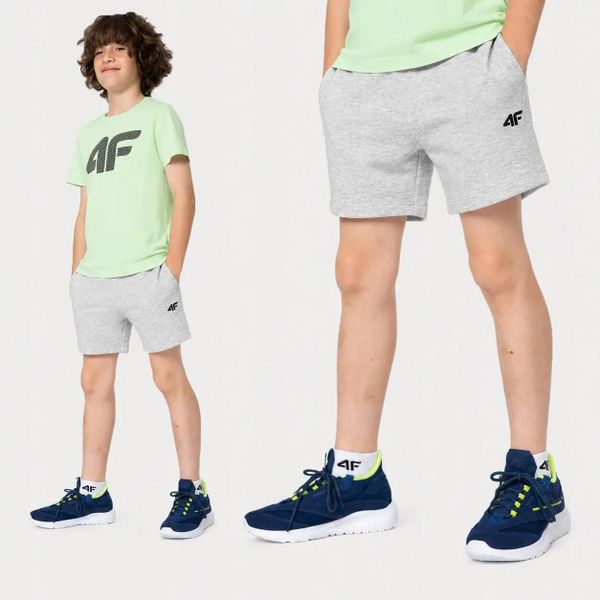 SPODENKI DRESOWE CHŁOPIĘCE 4F DZIECIĘCE JUNIOR SZARE. Szare szorty dla chłopców 4f, bez wzorów, z bawełny, sportowe. Za 29.00 zł.
