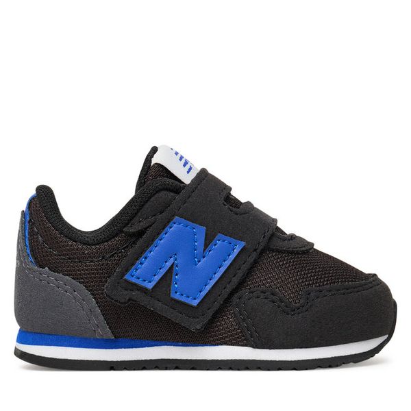 Sneakersy New Balance. Czarne trampki i tenisówki chłopięce New Balance, bez wzorów, bez zapięcia. Za 158.99 zł.