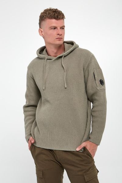 Sweter męski z kapturem C.P. COMPANY. Swetry przez głowę męskie C.P. Company, l, bez wzorów, bez kołnierzyka. Za 1,299.00 zł.