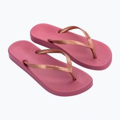 Japonki damskie Ipanema Anat Tan. Czerwone klapki damskie Ipanema, bez wzorów, z materiału, bez obcasa. Za 66.99 zł.