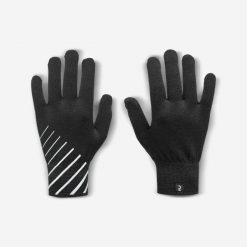 Rękawiczki do biegania dziecięce Kiprun Warm. Czarne rękawiczki dziecięce KIPRUN, bez wzorów, z materiału. Za 19.99 zł.