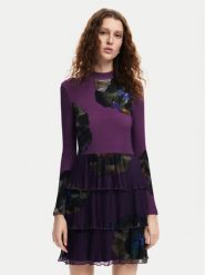 Desigual Sukienka codzienna Pansee Lacroix 24WWVK34 Fioletowy Regular Fit. Fioletowe sukienki damskie Desigual, na co dzień, s, bez wzorów, z syntetyku, bez kołnierzyka, bez ramiączek, proste. Za 269.99 zł.