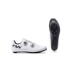 Buty rowerowe szosowe męskie NORTHWAVE Extreme Pro 3 biały. Białe buty sportowe męskie Northwave, bez zapięcia, rowerowe. Za 900.00 zł.