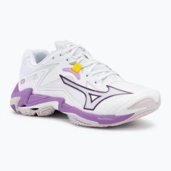 Buty do siatkówki damskie Mizuno Wave Lightning Z8. Białe obuwie sportowe damskie Mizuno, bez wzorów, do siatkówki, mizuno wave. Za 699.99 zł.