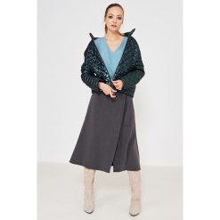 Simple - Bluzka. Bluzki damskie marki Simple. W wyprzedaży za 199.90 zł.