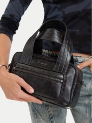 G-Star Raw Torebka C-LDA8822 Czarny. Czarne torebki do ręki damskie G-Star, bez wzorów, ze skóry, retro, bez dodatków. Za 229.99 zł.
