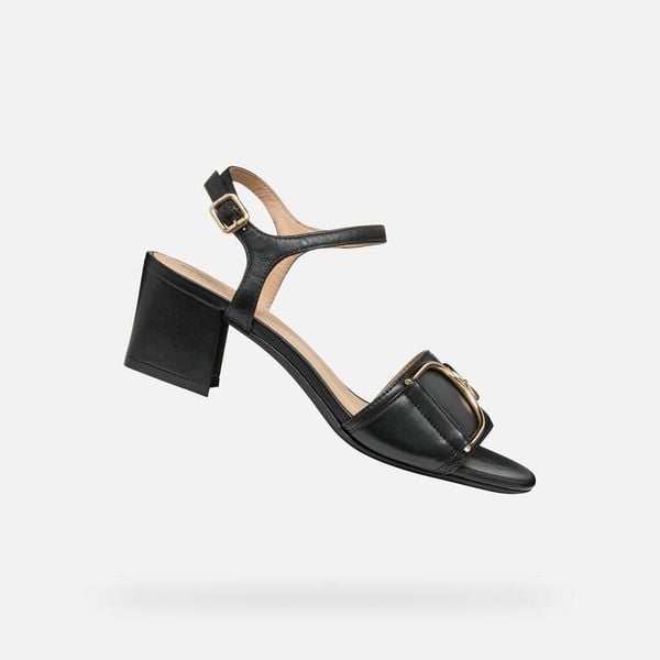 Sandały GEOX D35RNB Czarny. Czarne sandały damskie Geox, bez wzorów, ze skóry, bez obcasa, bez zapięcia. Za 361.99 zł.