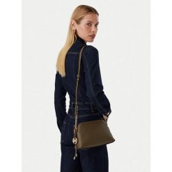Torebka MICHAEL Michael Kors. Zielone listonoszki damskie MICHAEL Michael Kors, bez wzorów, bez dodatków. Za 1,019.00 zł.