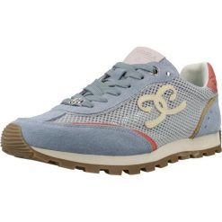 Buty CARMELA 163213C Niebieski. Niebieskie obuwie sportowe damskie Carmela, bez wzorów, ze skóry, trekkingowe. Za 370.99 zł.