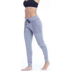 Spodnie sportowe "Hannah" w kolorze szarym. Szare spodnie sportowe damskie BALANCE COLLECTION. W wyprzedaży za 86.95 zł.