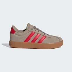 Buty VL Court 3.0. Brązowe obuwie sportowe damskie Adidas, bez wzorów, z zamszu, trekkingowe. Za 219.00 zł.