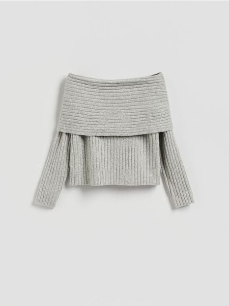 Sweter z odkrytymi ramionami - jasnoszary. Szare swetry damskie Reserved, l, bez wzorów, z dzianiny, bez kołnierzyka, bez ramiączek, bez kaptura. W wyprzedaży za 65.99 zł.