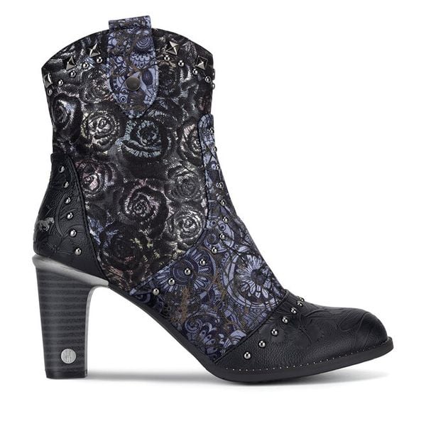 Botki Mustang. Czarne botki damskie Mustang, bez obcasa, na słupku, bez zapięcia. Za 258.99 zł.