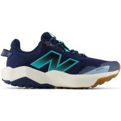 Buty damskie New Balance DynaSoft Nitrel v6 WTNTRLN6 – granatowe. Niebieskie obuwie sportowe damskie New Balance, bez wzorów, z materiału, do biegania. Za 249.99 zł.