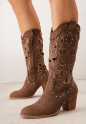 Brązowe Ażurowe Botki Kowbojki VICES na Stożku Zdobione Nitami Sennatea. Brązowe botki damskie Renee, na lato, z jeansu, boho, bez obcasa, na obcasie, bez zapięcia. Za 189.99 zł.