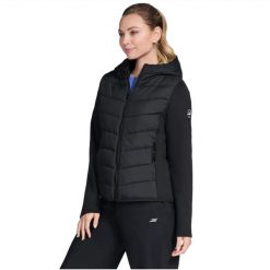 Kurtka sportowa damska GO Shield Performance Elite Hooded Jacket. Czarne kurtki damskie Skechers, s, bez wzorów, z materiału, z kapturem, trekkingowe. Za 259.99 zł.