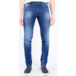Jeansy z przetarciami. Niebieskie jeansy męskie TRUSSARDI JEANS. Za 255.00 zł.