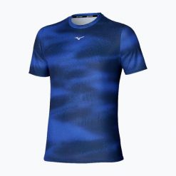 Koszulka do biegania męska Mizuno Core Graphic Tee. Niebieskie koszulki sportowe męskie Mizuno, l, bez wzorów, z materiału, bez kołnierzyka, bez ramiączek, do biegania. Za 119.99 zł.