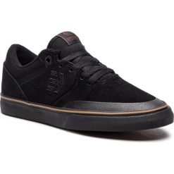 Tenisówki ETNIES - Marana Vulc 4101000425 Black/Dark Grey/Gum 566. Czarne półbuty na co dzień męskie Etnies, z gumy, klasyczne, bez zapięcia. W wyprzedaży za 219.00 zł.