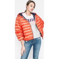 Tommy Jeans - Kurtka. Kurtki damskie Tommy Jeans, z jeansu. W wyprzedaży za 499.90 zł.