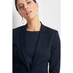 Taliowany żakiet. Żakiety damskie marki Orsay. Za 149.99 zł.