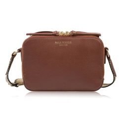 Torebka damska skórzana listonoszka na ramię modna brązowa Paolo Peruzzi KV-03-BR. Brązowe torby na ramię damskie bez wzorów, z materiału, casualowe, małe, bez dodatków. Za 229.00 zł.