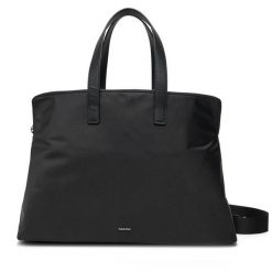 Torba Calvin Klein. Czarne torby sportowe męskie Calvin Klein, bez wzorów, małe. Za 379.99 zł.