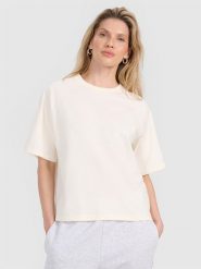 4F T-shirt oversize gładki damski - biały XXL. Białe koszulki sportowe damskie 4f, xs, bez wzorów, z bawełny, klasyczne, bez kołnierzyka. W wyprzedaży za 39.99 zł.