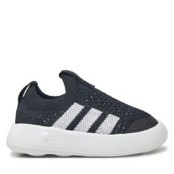 Sneakersy adidas. Czarne trampki i tenisówki chłopięce Adidas, bez wzorów, bez zapięcia. Za 119.99 zł.