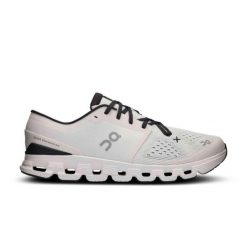Buty do biegania Mężczyzna On Running Cloud X 4 biały. Białe buty sportowe męskie On, z gumy, bez zapięcia, do biegania. Za 1,049.00 zł.