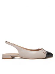 Stuart Weitzman Sandały Sleek Bow SJ075 Beżowy. Brązowe sandały damskie Stuart Weitzman, bez wzorów, ze skóry, bez obcasa, na płaskiej podeszwie, bez zapięcia. Za 949.99 zł.