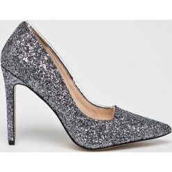 Public Desire - Szpilki. Szare szpilki damskie Public Desire, z materiału. W wyprzedaży za 139.90 zł.