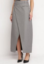 Ciemnoszara Kopertowa Spódnica Maxi Asymetryczna z Rozcięciem Arilore. Szare spódnice damskie Born2be, s, bez wzorów, eleganckie, maxi, asymetryczne. Za 49.99 zł.