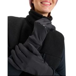 Rękawiczki cienkie dla Kobiety HYDROSMART. Czarne rękawiczki damskie Roxy, na zimę, bez wzorów, z elastanu, sportowe. Za 159.99 zł.