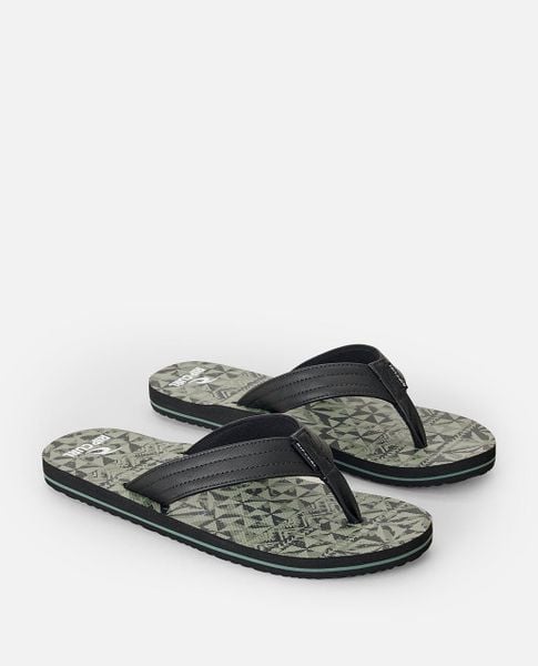 Japonki męskie Rip Curl Ripper Bloom. Zielone klapki męskie Rip Curl, z materiału, sportowe. Za 110.49 zł.