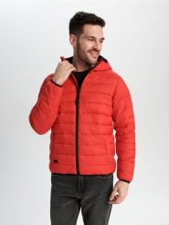Kurtka pikowana - czerwony. Czerwone kurtki męskie Sinsay, l, bez wzorów, bez kaptura. Za 49.99 zł.