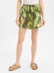 Marie Lund Szorty Kobiety wiskoza (100%) zielony, L. Zielone szorty damskie Marie Lund, na lato, l, bez wzorów, z materiału. Za 139.95 zł.