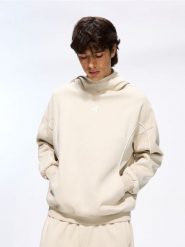 Bluza z zabudowanym kapturem - beżowy. Brązowe bluzy męskie Reserved, l, bez wzorów, z dzianiny. Za 159.99 zł.
