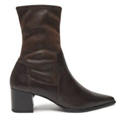 Botki Vagabond Shoemakers. Brązowe botki damskie Vagabond Shoemakers, bez obcasa, na słupku, bez zapięcia. Za 759.99 zł.