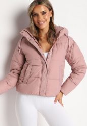 Różowa Pikowana Kurtka Puffer z Kapturem Miviera. Czerwone kurtki damskie Born2be, na zimę, l, bez wzorów, z dzianiny, z kapturem. Za 119.99 zł.