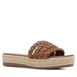 Espadryle DeeZee. Brązowe espadryle damskie DeeZee, bez wzorów, bez obcasa, bez zapięcia. Za 129.99 zł.