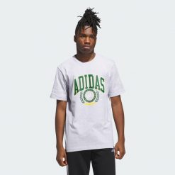 Koszulka z grafiką Varsity Crest. Szare buty sportowe męskie Adidas, xl, bez wzorów, bez kołnierzyka, bez ramiączek, na fitness i siłownię. Za 109.00 zł.